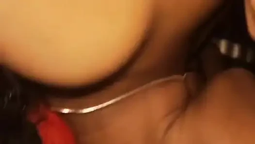 Mani muncrat seks anal gadis India