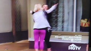 Hgtv whooty 穿着紧身裤的屁股。合身，紧屁股