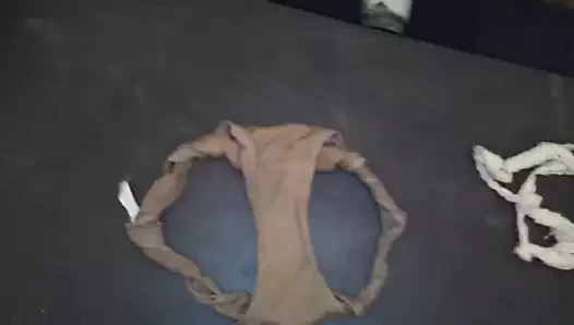 Paja rapida en la bombachita de mi esposa