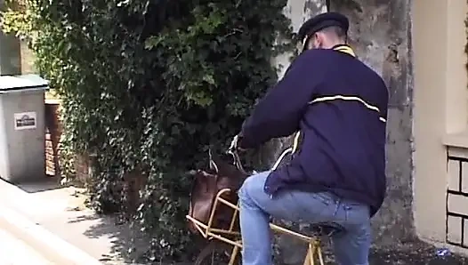 Si cewek mungil rambut merah asal perancis didobel penetrasi