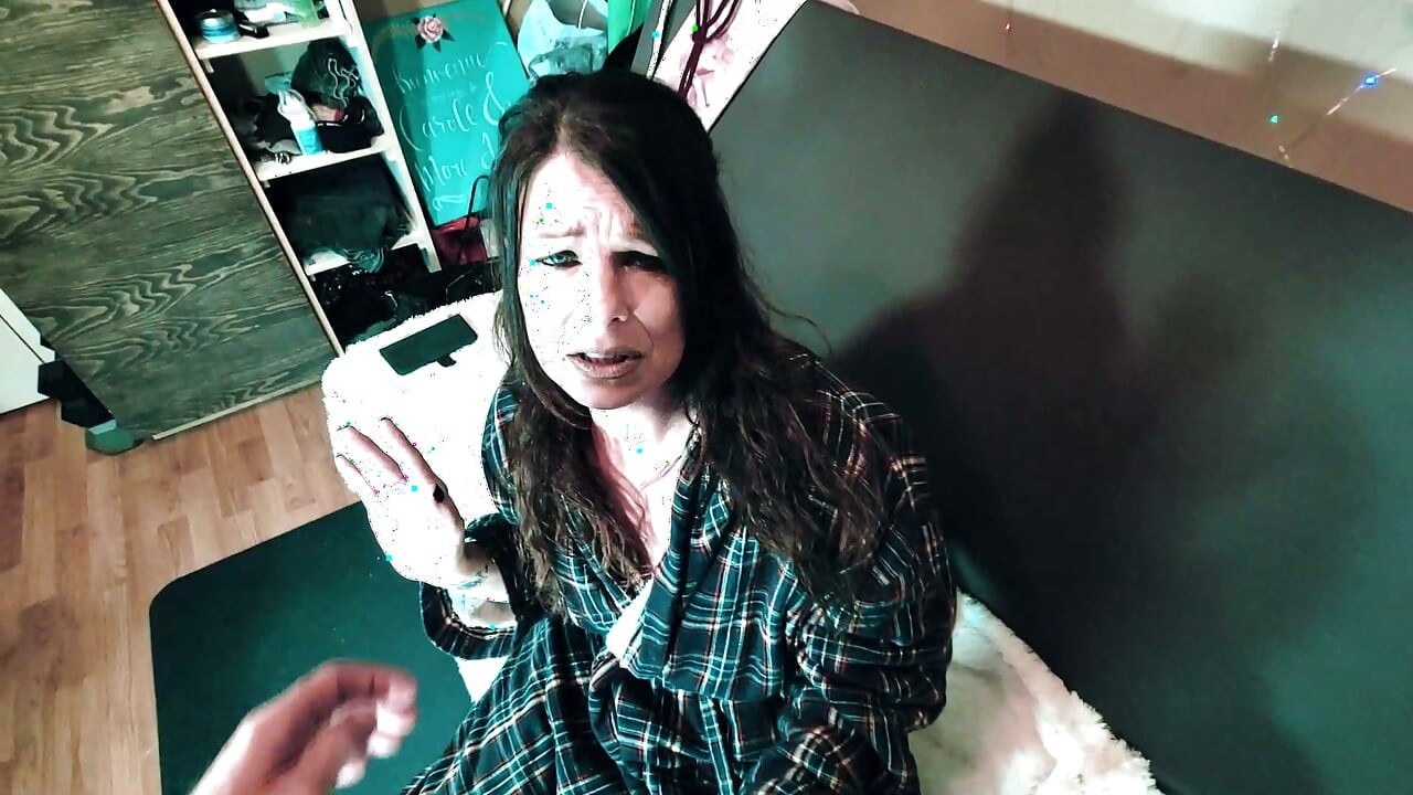 Role Play,jades Get Surprise From the Door Bell