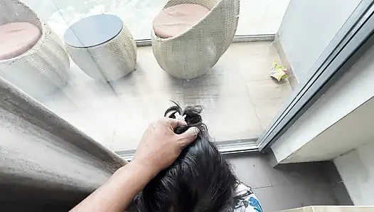 Gadis staf kantor berhubungan seks dengan bos untuk gaji ganda