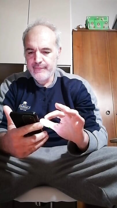 Ejaculare pentru un italian