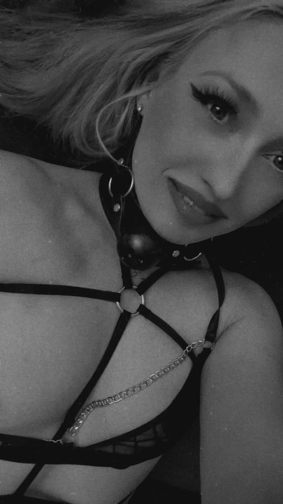 Ei aqui Aga, e este é apenas um vídeo de como eu pareço, manter seus dedos cruzados