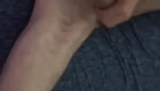 Tatlı anne sonunda saatlerce mastürbasyon yaptıktan sonra playboy'un doruk noktası oluyor