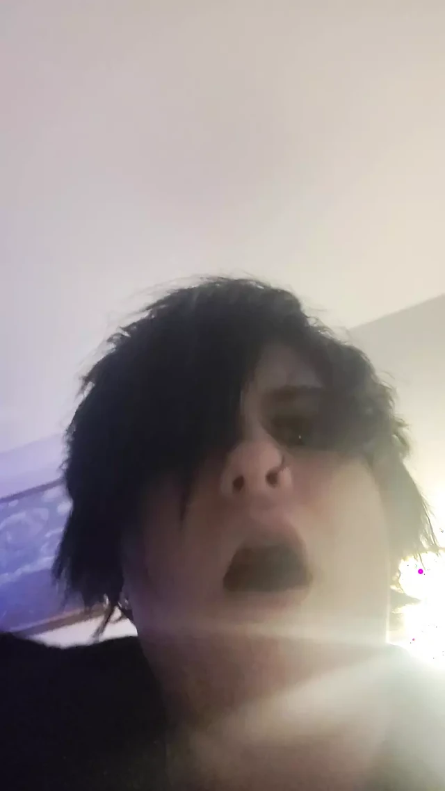 Creamy pussy play