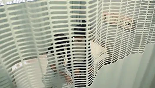 Делать это неправильно для отчима, я знаю, все же я впал в искушение