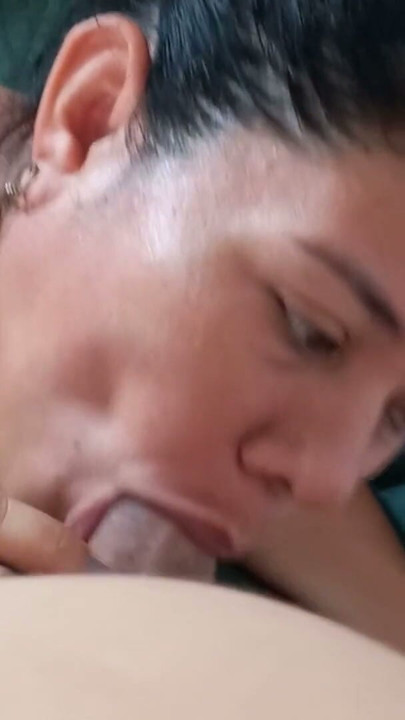 Very cute girlfriend sucking a delicious cock | Clip 1