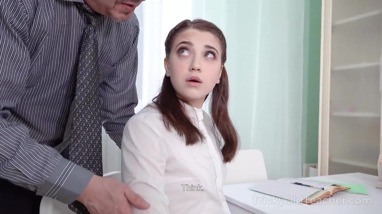 Zor yaşlı öğretmen - yaşlı öğretmen seksi öğrenci yapar