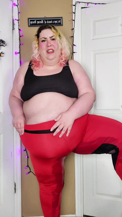 OMG it's EVERYWHERE! My bladder was so full I couldn't hold it anymore.