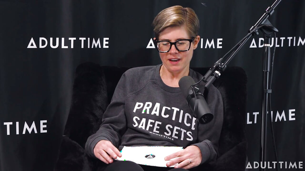 Lulu Chu & Octavia Red Good Literotica, Gooning & Escaping Camp Conversion | the Adult Time Podcast