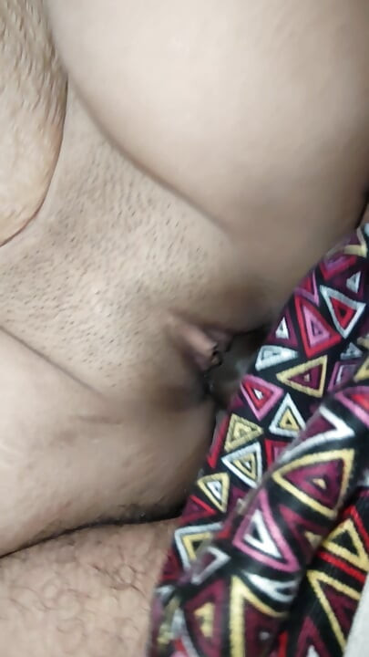 Morning time full satisfied indian housewife fucking hard 3 time