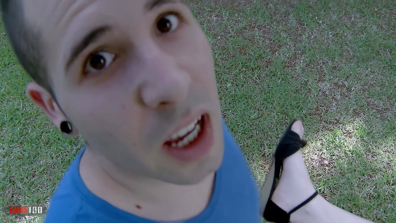 Lily Francesca Kevin White เย็ดนอกบ้านกับ Lily Francesca นักเรียนฝรั่งเศสวัยใส