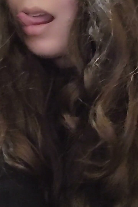 Latina Likes to Touch Herself
