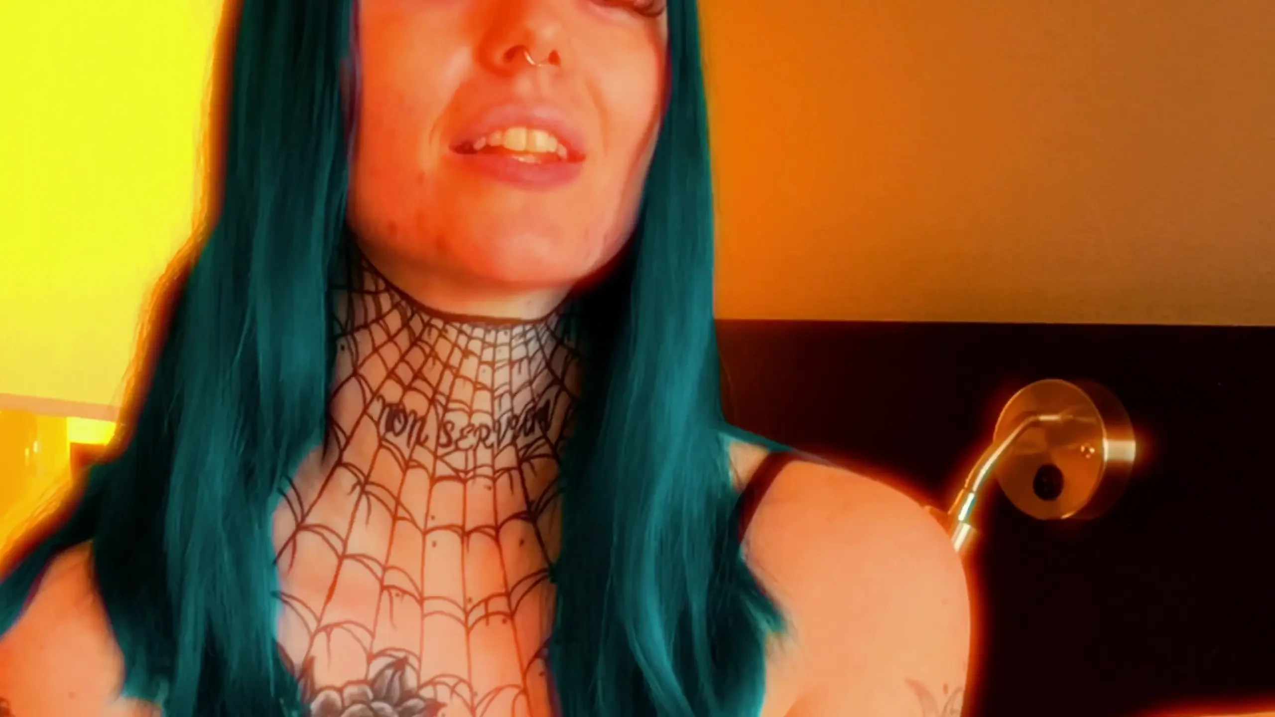 Milf da caliente paja y mamada