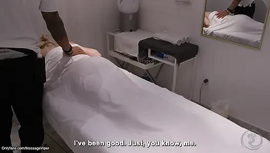Client Switches Roles and Turns into the Masseuse!