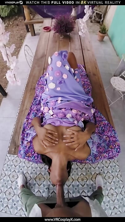 VRCosplayx Sheila Ortega Sebagai ISABELA Boleh Jadikan Perkara Lain Tumbuh Bukan Sahaja Bunga Bahagian 1