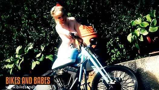 Amelia de luxe - video seksi sepeda dan cewek tv