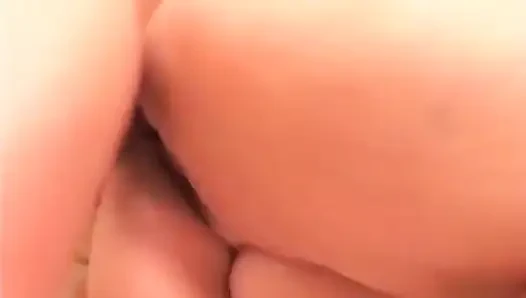 Plump woman spreads her legs and gets her wet cunt banged