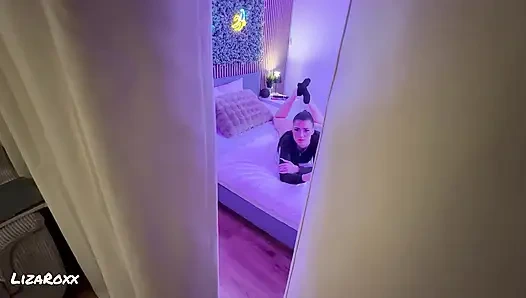 Beni sigara içerken yakaladı... Özensiz bir oral sekse dönüştü bakış açısı