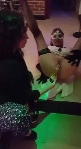 Приходь випити