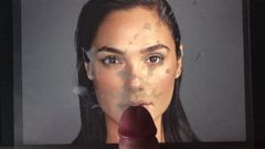 Gal gadot cum tributo 3