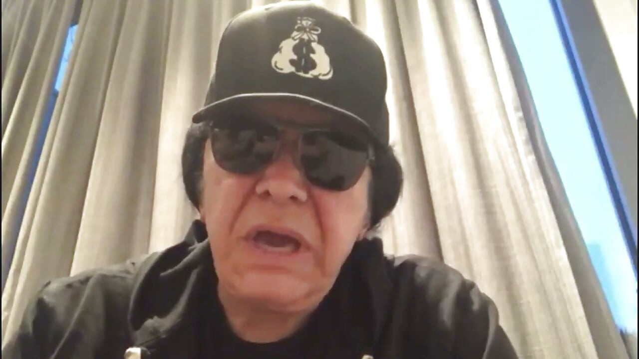 Gene Simmons pe S*x și Rock N' Roll