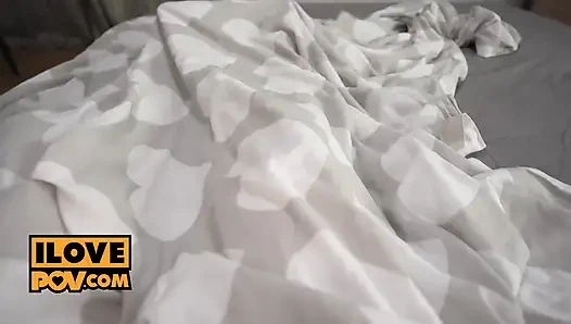 POV - spermaliebende schlampe kate kravetz zahlt ihre sexuellen gebühren