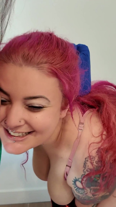 4K Female Boxing Fighter Tits Bouncing Punching Each Other