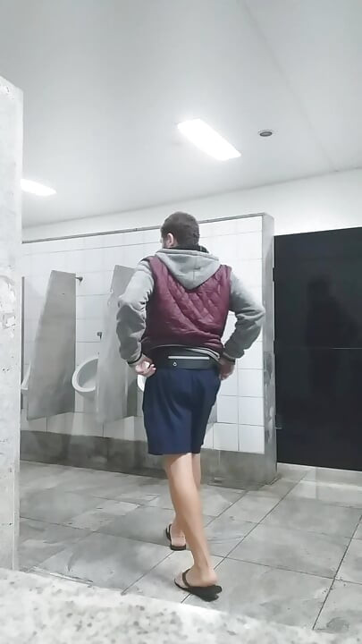 I Exposed Myself in the Bus Station Bathroom and Almost Got Caught by Passersby.