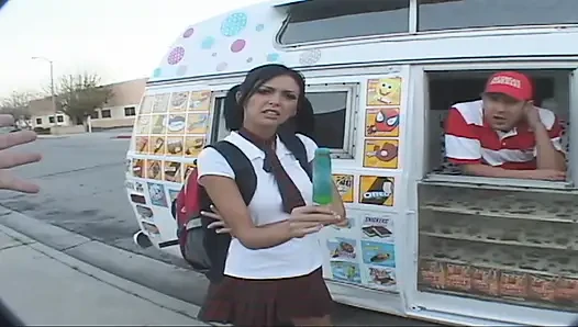 Strong penetrated slit of Horny Youngster love box looks tiny full of cum face