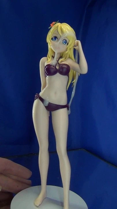figure bukkake (Eri Ayase) 191213
