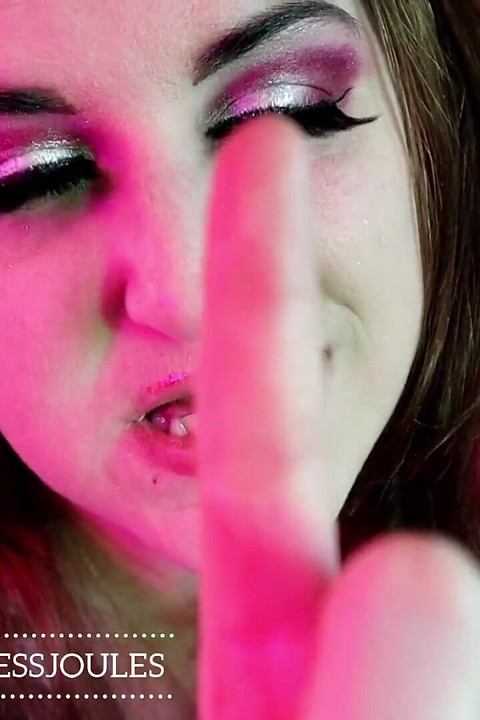 Pretty Pink Lipstick Kissing Asmr