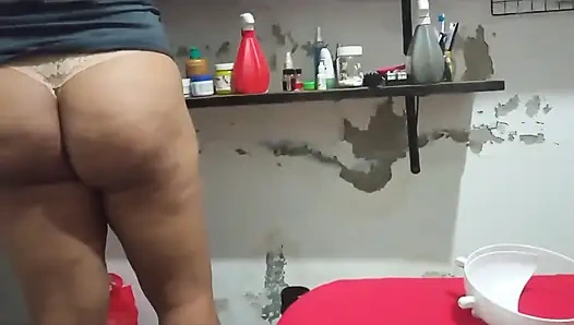 Secretly Recording My Wife. She Doesn't Know That I Recorded Her and Uploaded Her to Xvideos 2nd Part