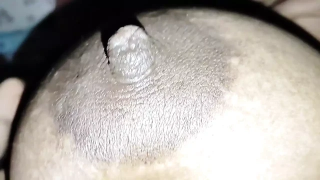 Desi bhabi close up