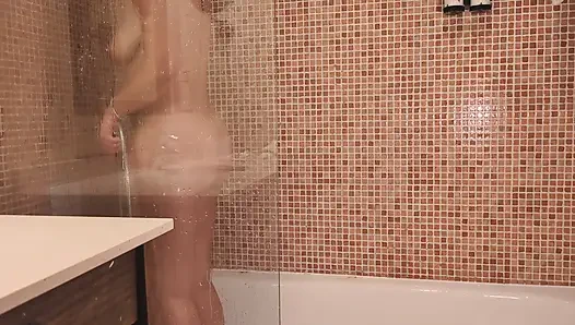 Mandi santai dengan akhir yang bahagia