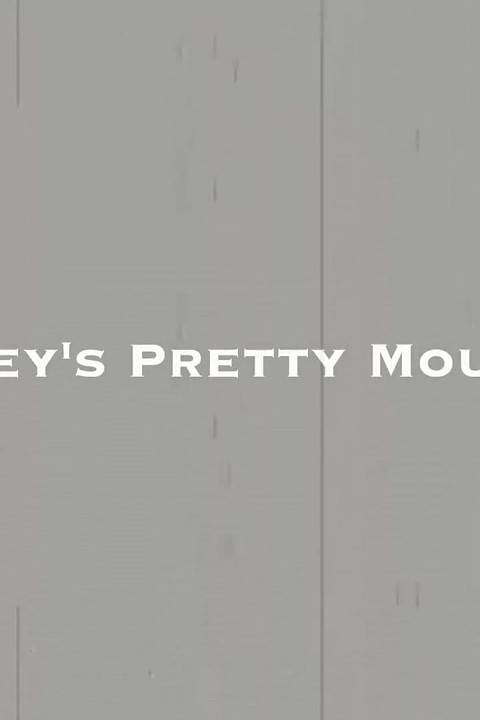 Zoey Foxx - Zoey's pretty mouth