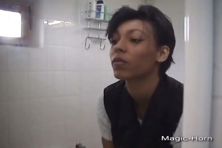 Petite Babe From Germany Showers in Amateur Session