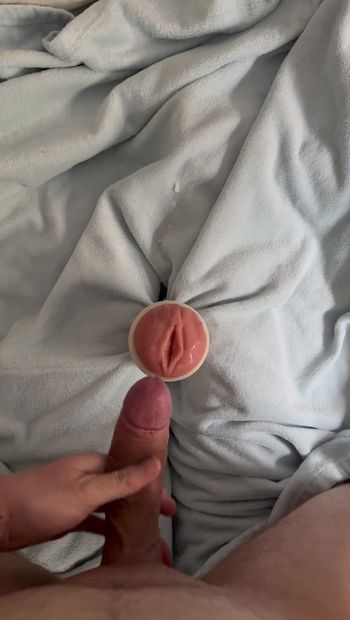Камшот на киску Искусственная вагина