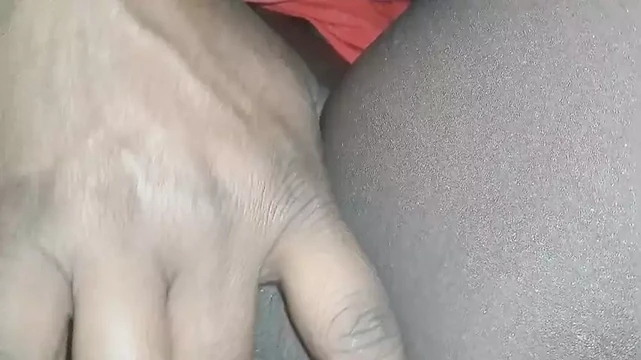 I sucked the thirsty Bhabhi in my mouth