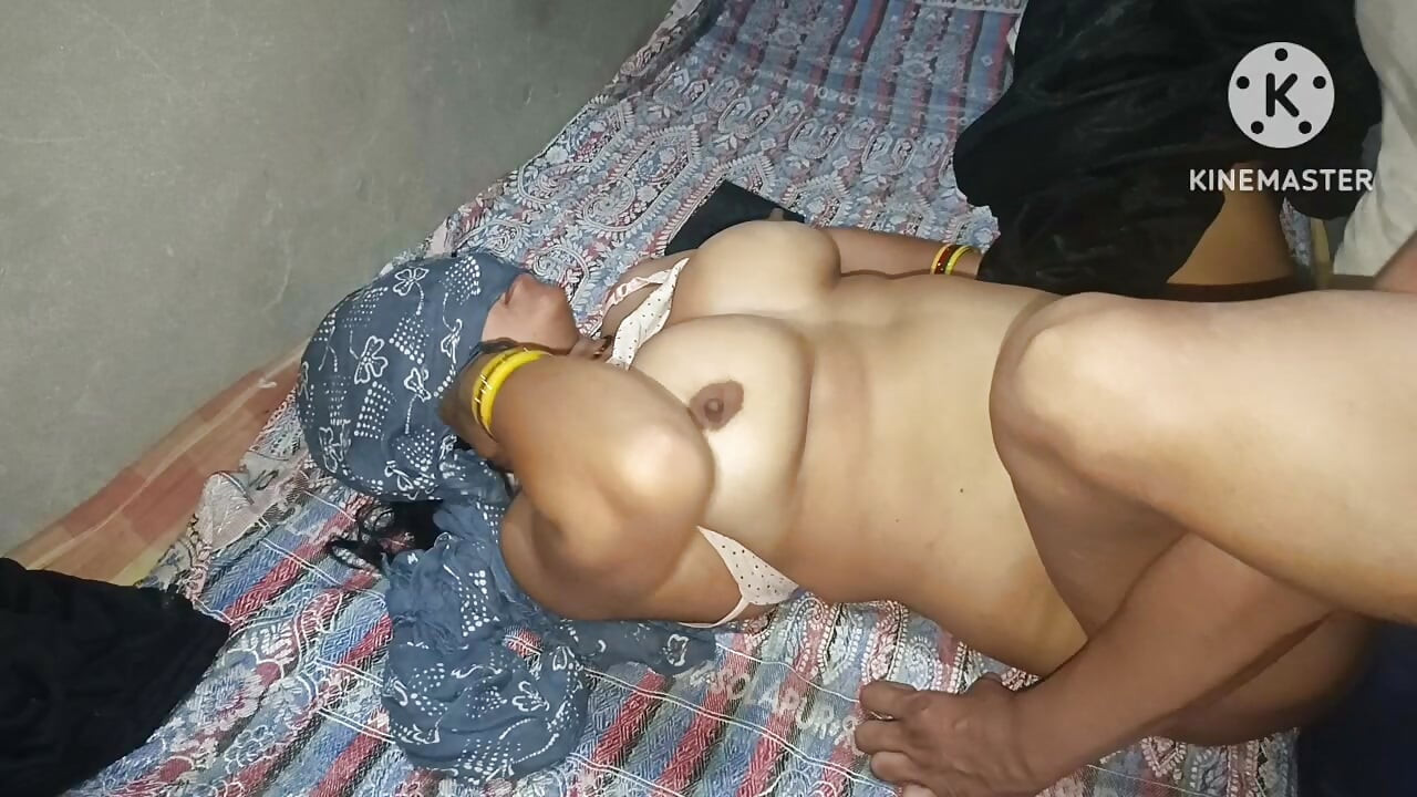 Father-in-law Fucked His Daughter-in-law in Doggy Style Fucking Video