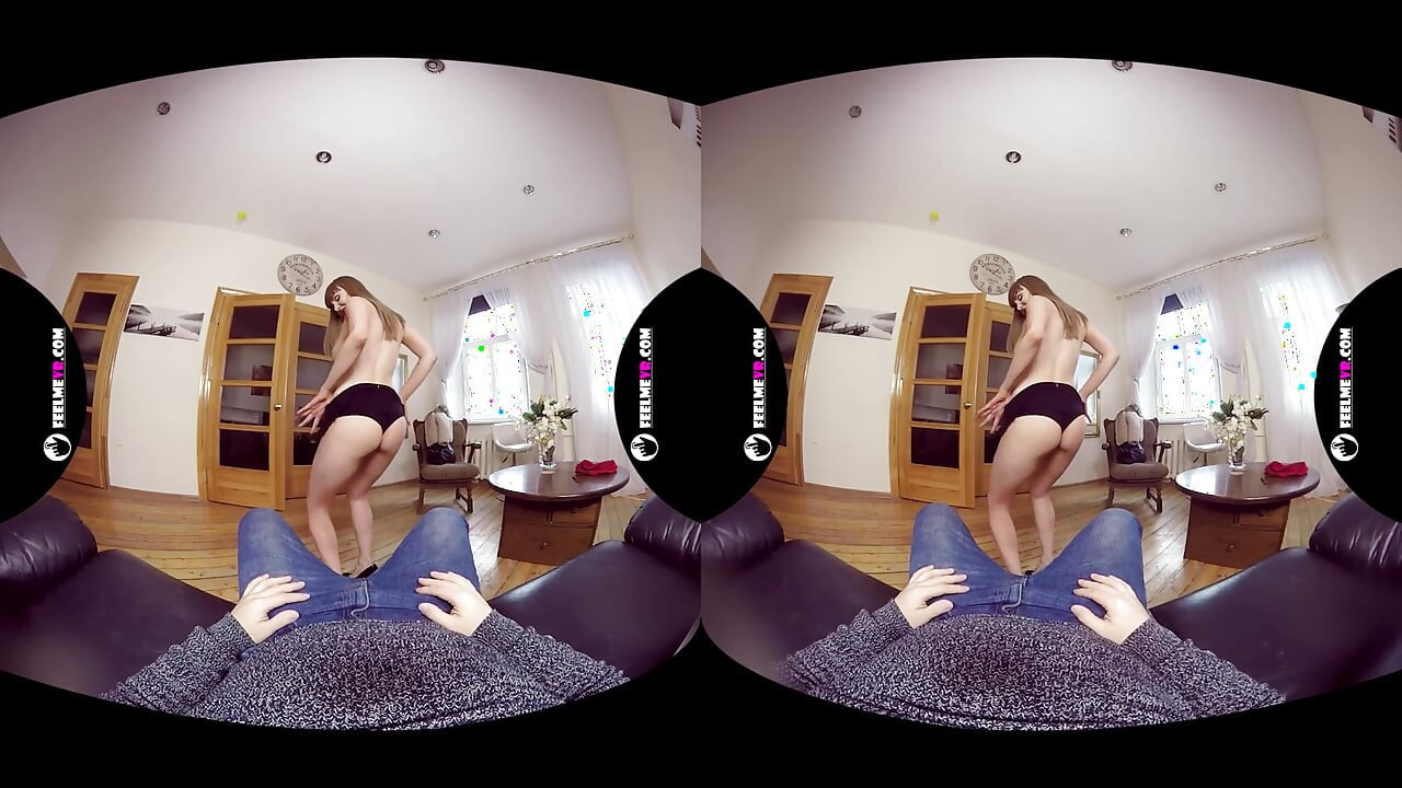 Natalie Russ Strips Special for You 180vr