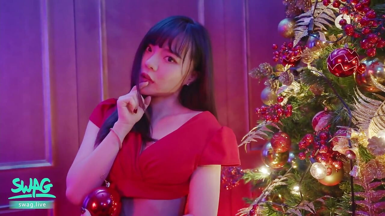 Sexy Asian Girl Solo Show