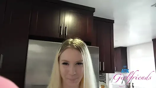Gigi is Craving Hard Cock! Pussy Eating, Sloppy BJ, Hard Fuck & Footjob Cumshot