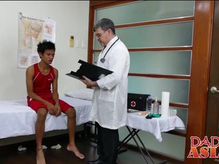 Doctor Daddy measures twink patients ass with his cock