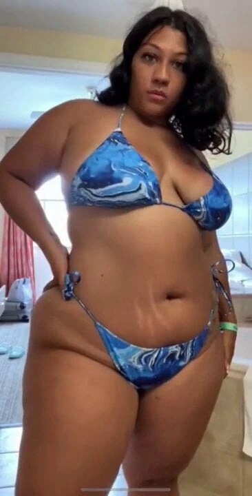 Emily's Here To Make You Cum With Her Thicc Bikini Body