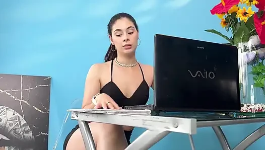 Blowjob in the Office