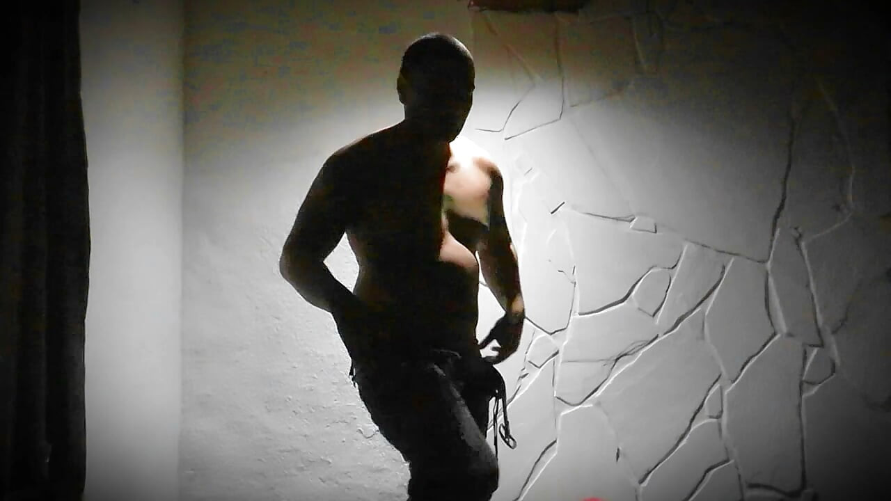 Masturbation - Cristopher Rebelllato Alexis - Number One - Between Shadows - 18 CM