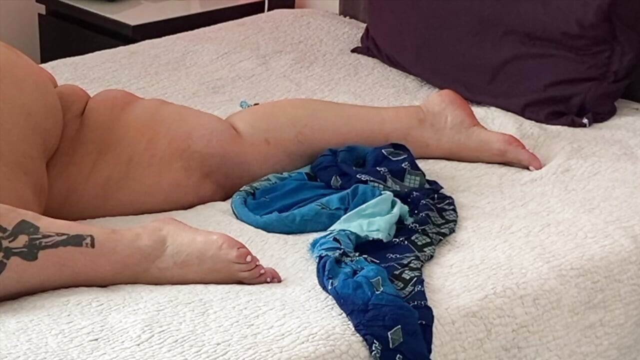 BBW Milf ready to sit on Hard Black Dildo Cock.