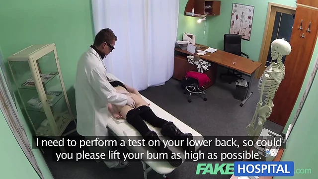 FakeHospital Petite emo chick makes doctor blow quick